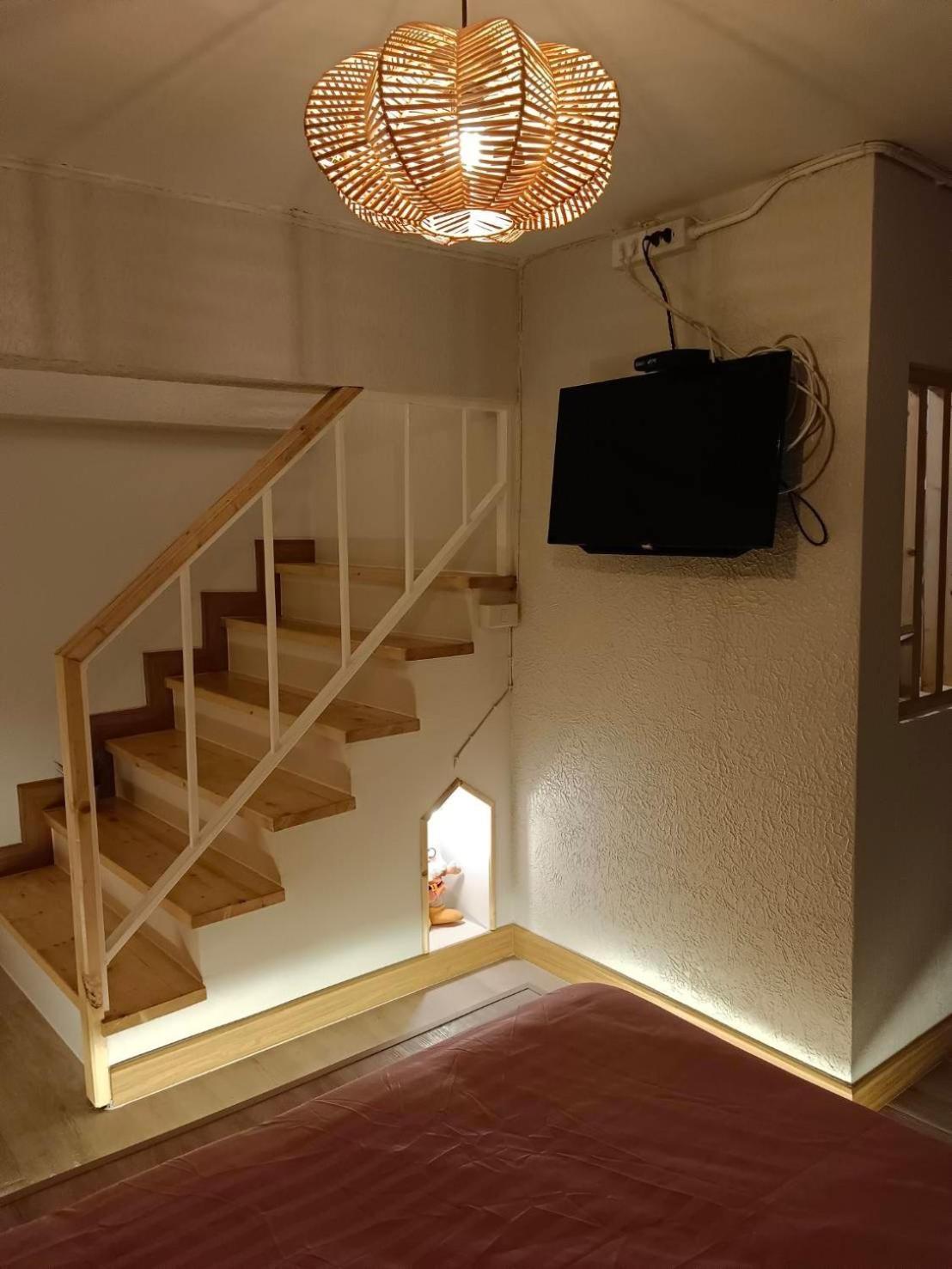 My Way Hostel เชียงใหม่ ภายนอก รูปภาพ